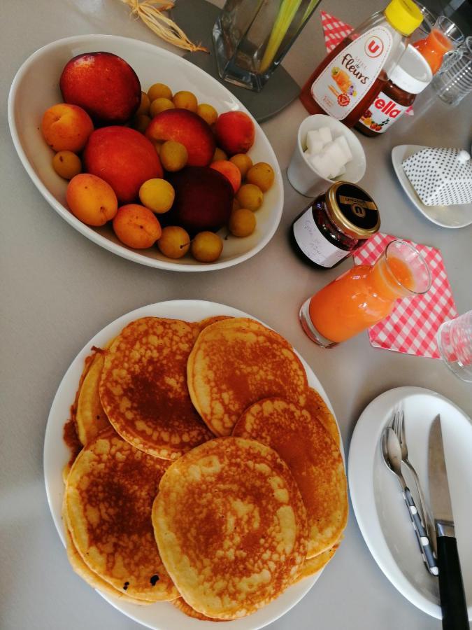 Les Bichettes Bed & Breakfast Mortagne-sur-Sevre Eksteriør bilde